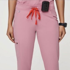 Figs Zamora Petite Joggers